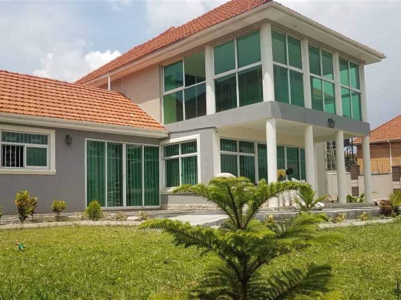 Mansion for sale in Muyenga Kampala