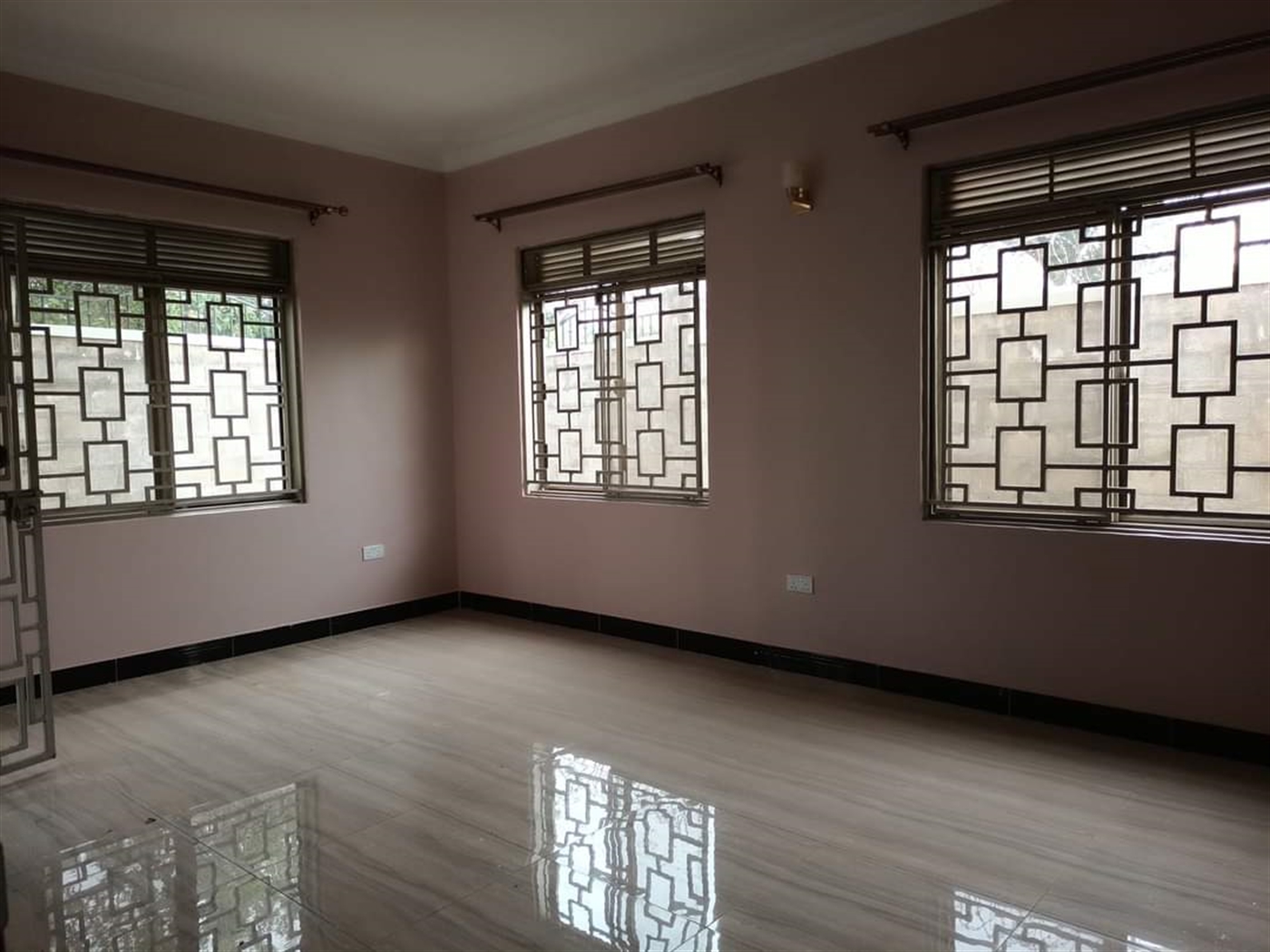 Semi Detached for rent in Namugongo Wakiso