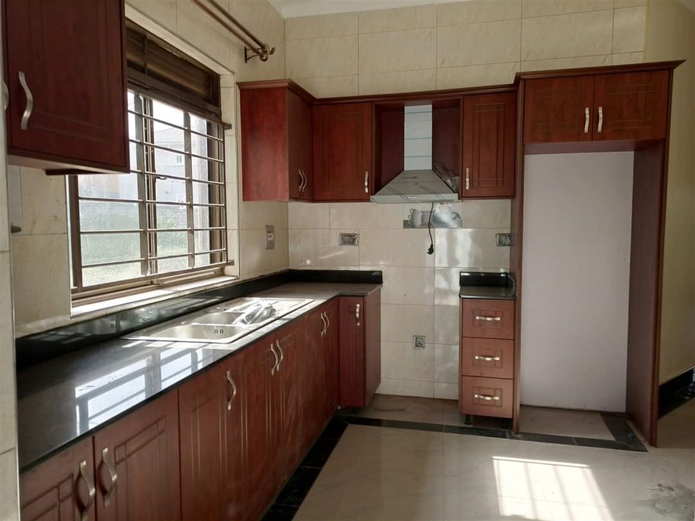 Apartment for rent in Namugongo Wakiso