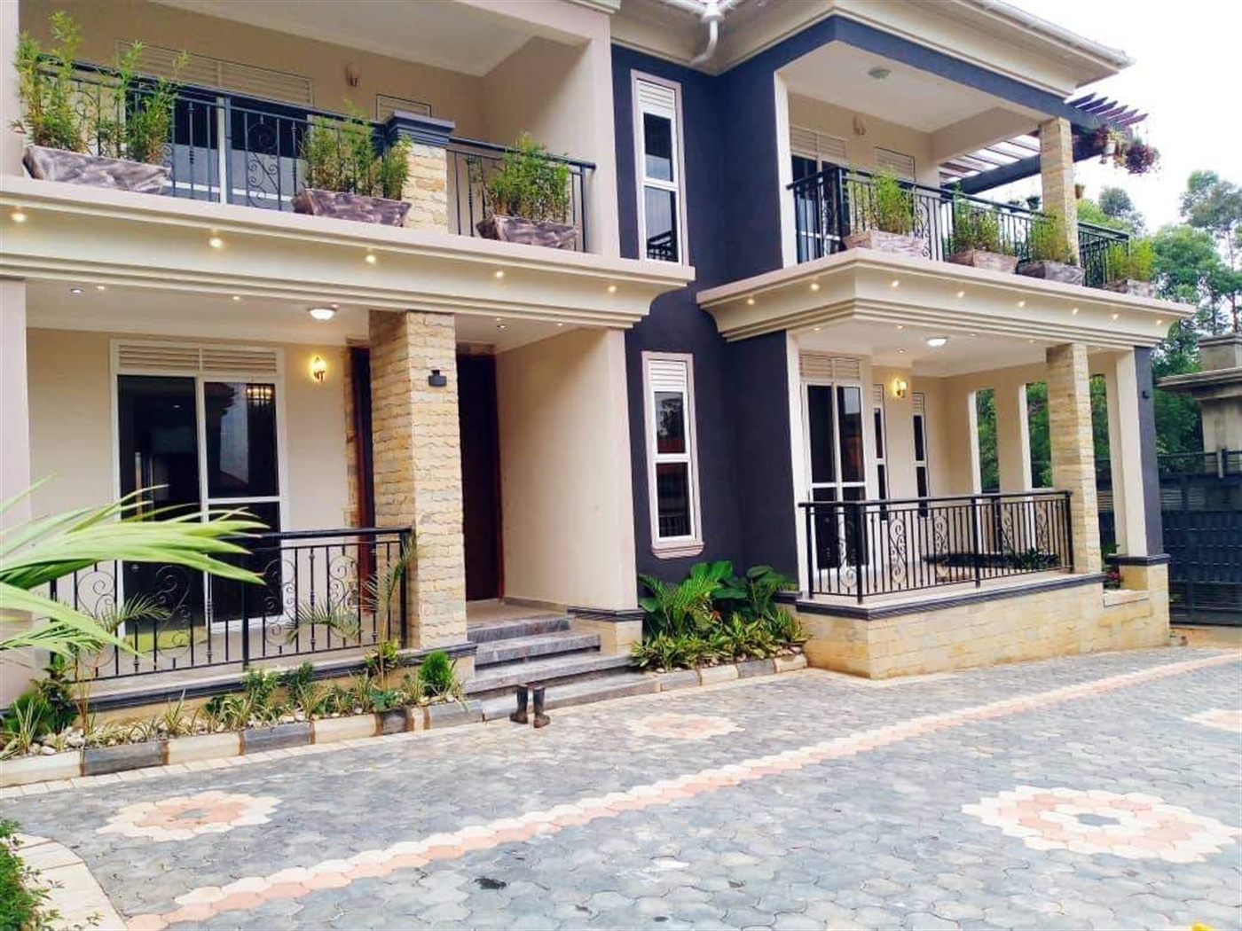 Mansion for sale in Kyanja Kampala