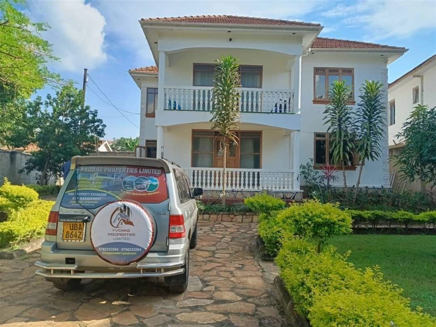 Duplex for sale in Bbunga Kampala