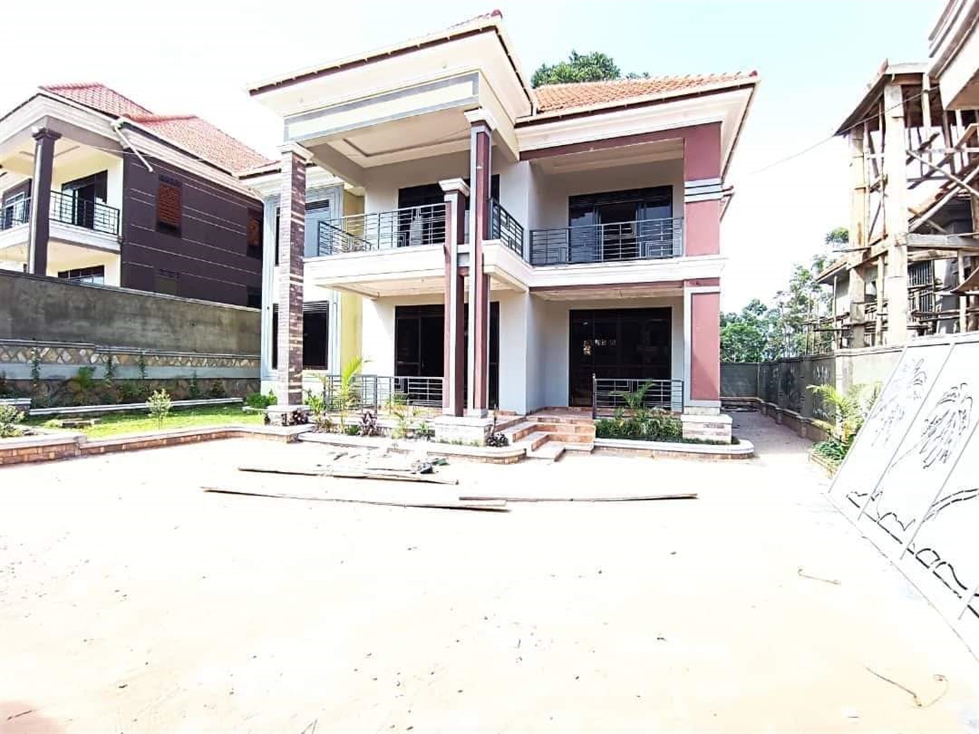 Mansion for sale in Kisaasi Kampala