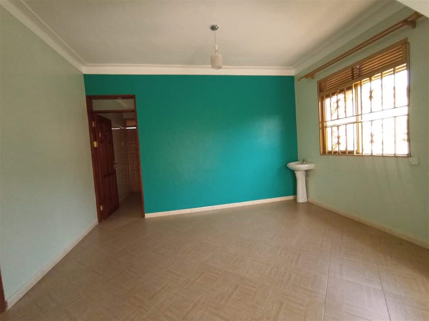 Bungalow for rent in Kira Wakiso