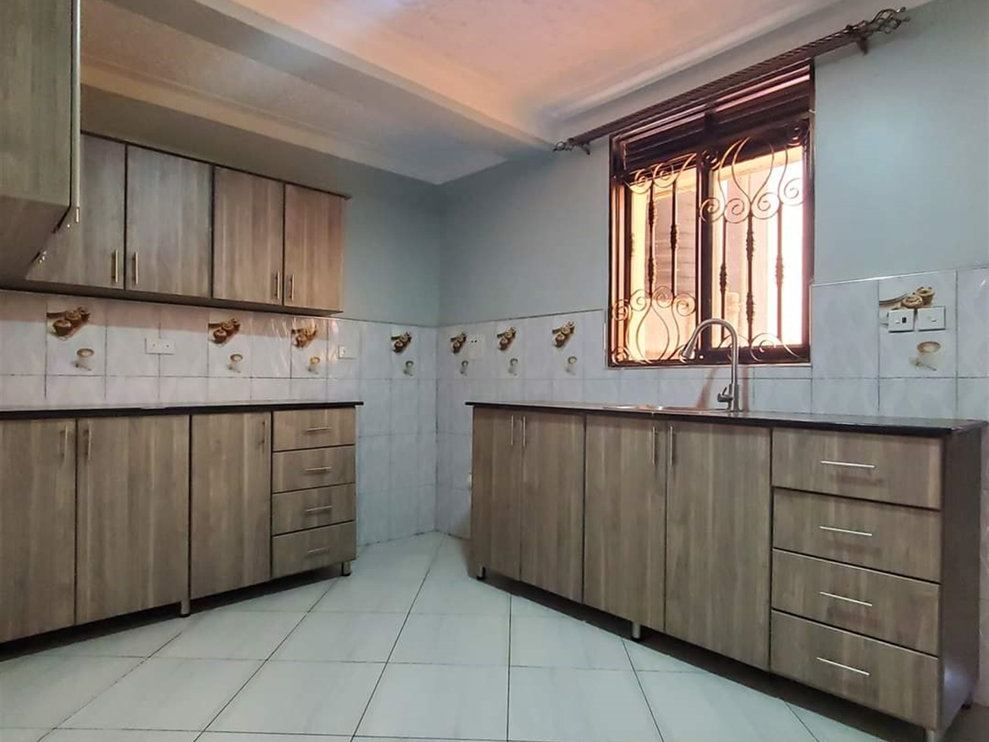 Apartment for rent in Kisaasi Kampala