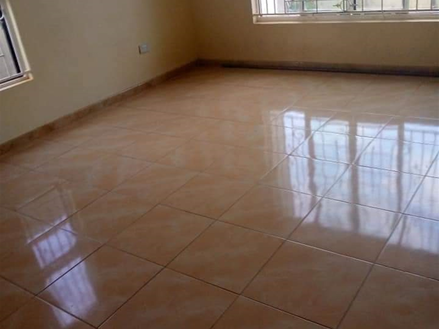 Apartment for rent in Kiwaatule Kampala