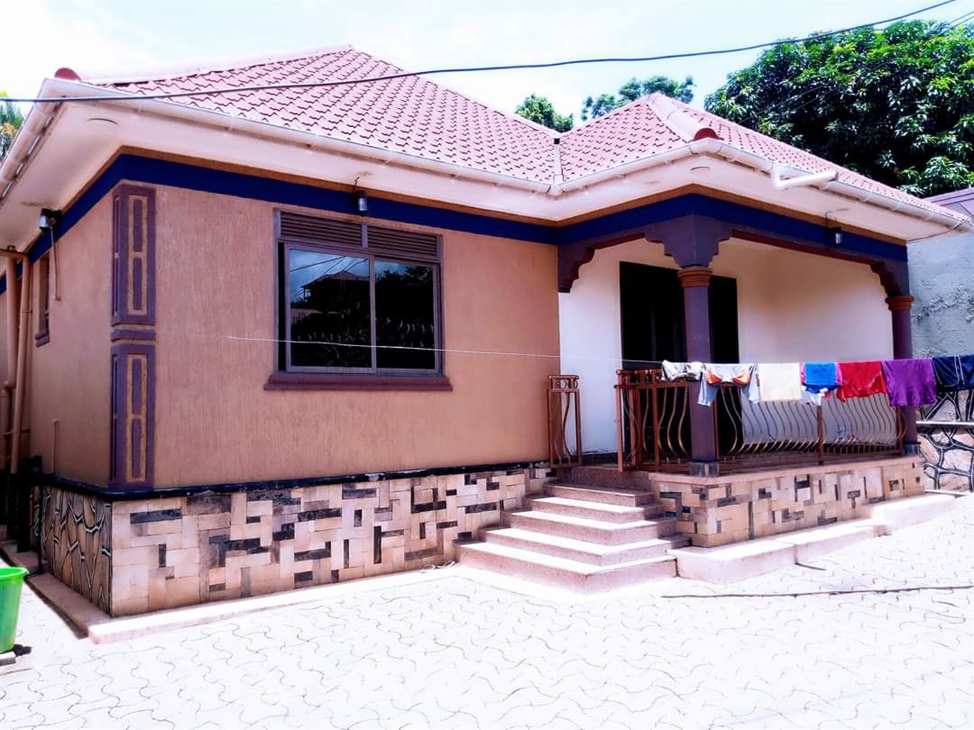 Bungalow for sale in Zana Wakiso