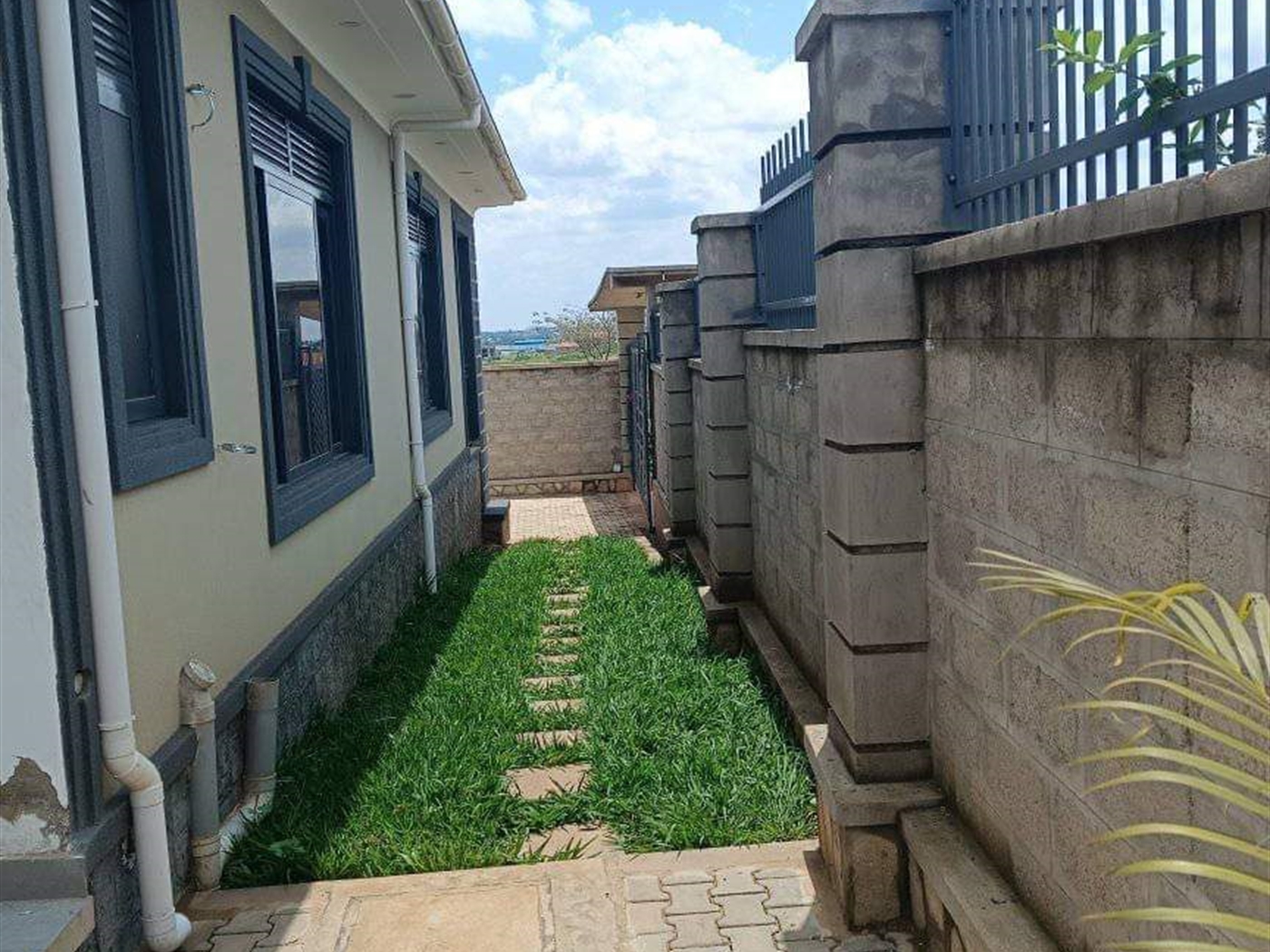 Bungalow for sale in Seeta Mukono