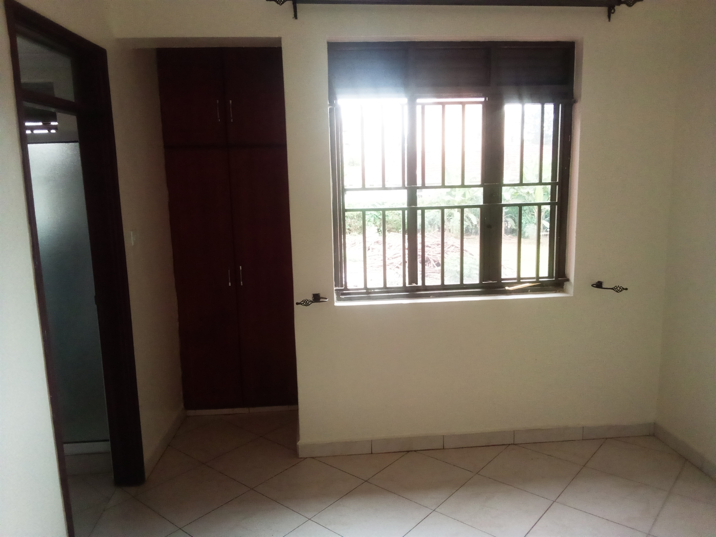 Apartment for rent in Kiwaatule Kampala