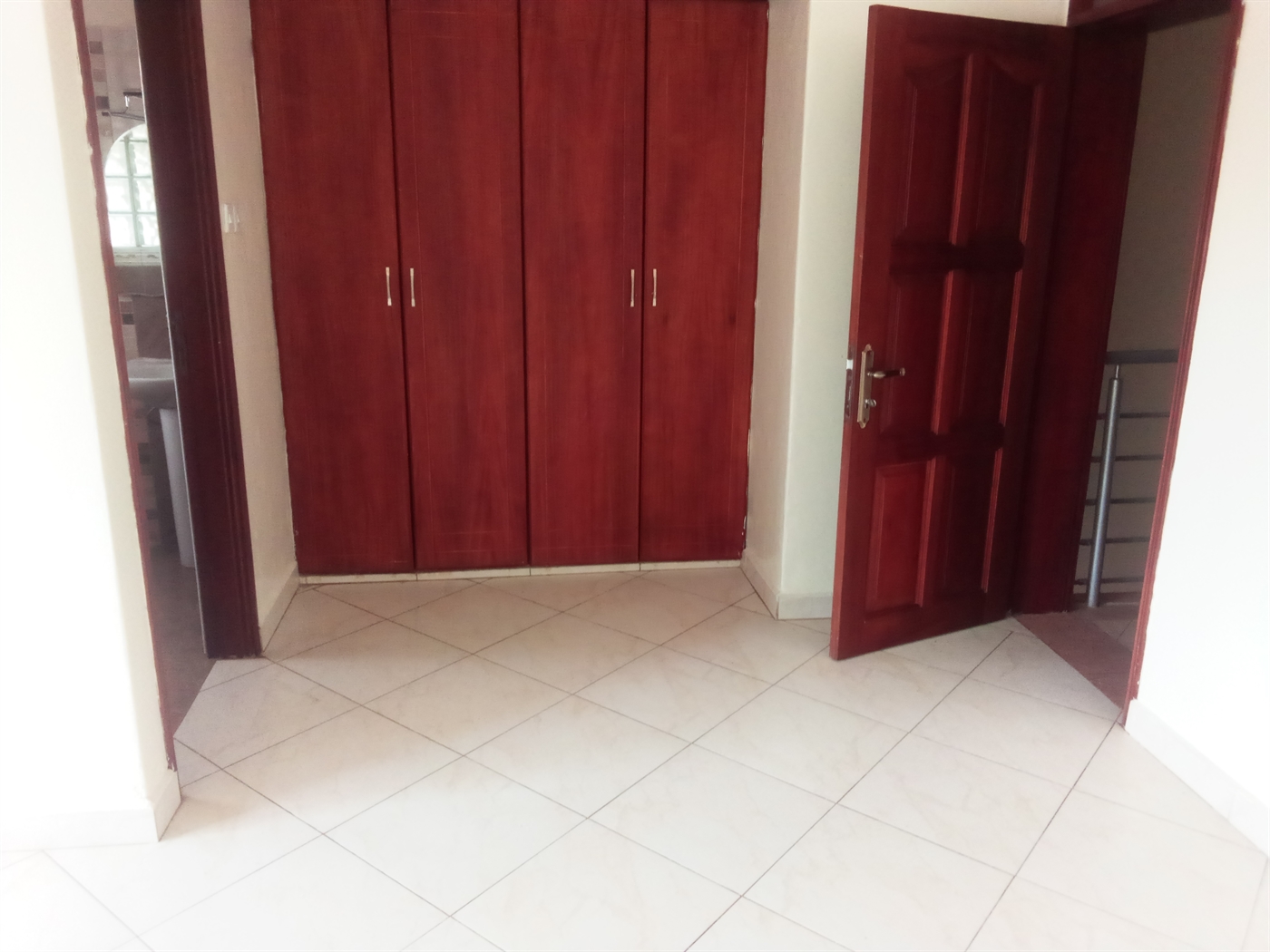 Apartment for rent in Kiwaatule Kampala