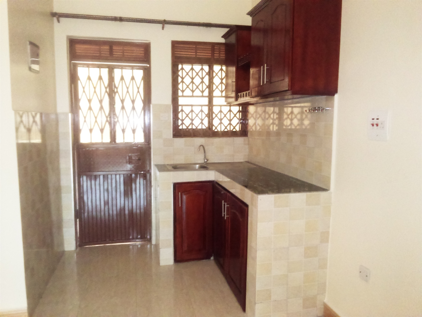 Apartment for rent in Namugongo Wakiso