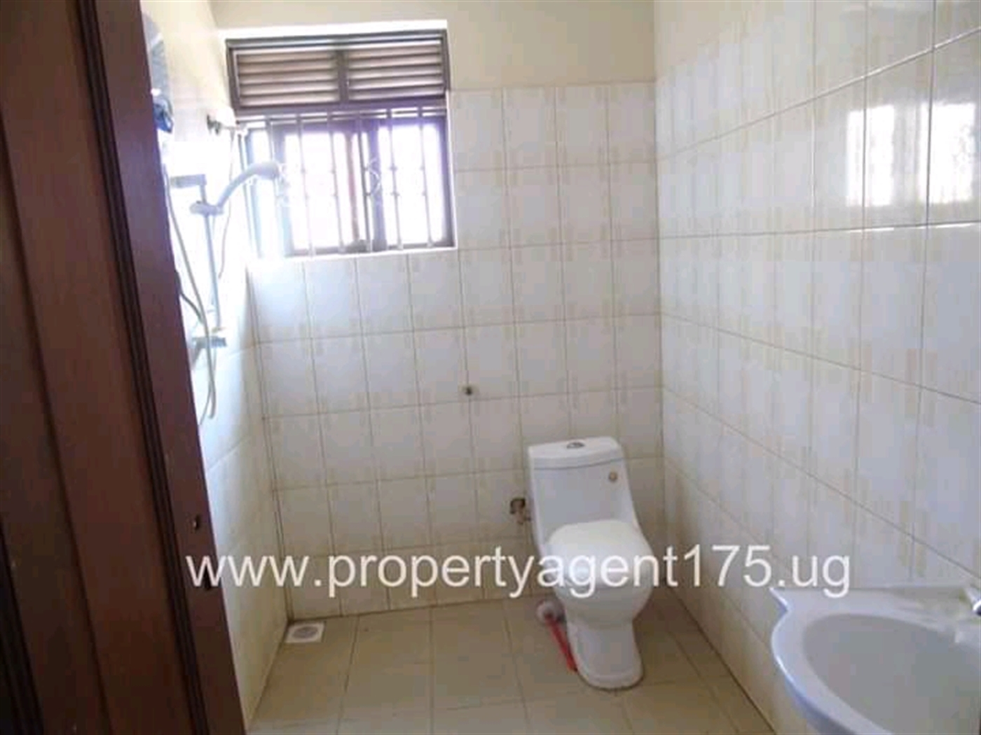 Apartment for rent in Buwaate Wakiso