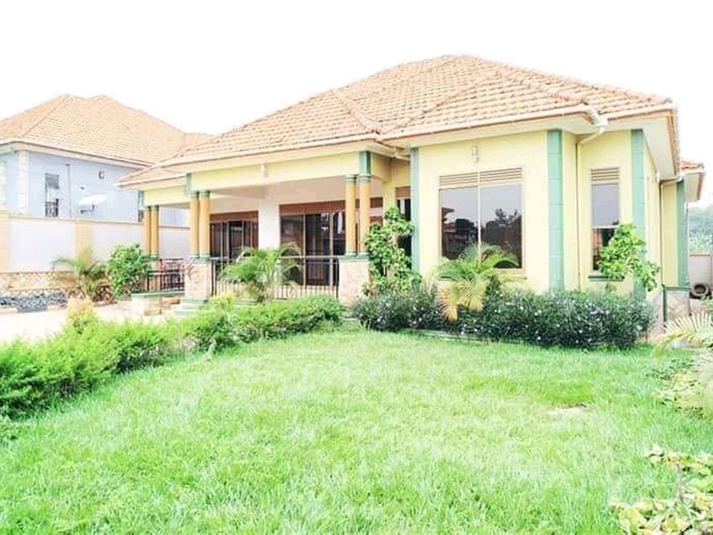 Bungalow for sale in Kira Wakiso