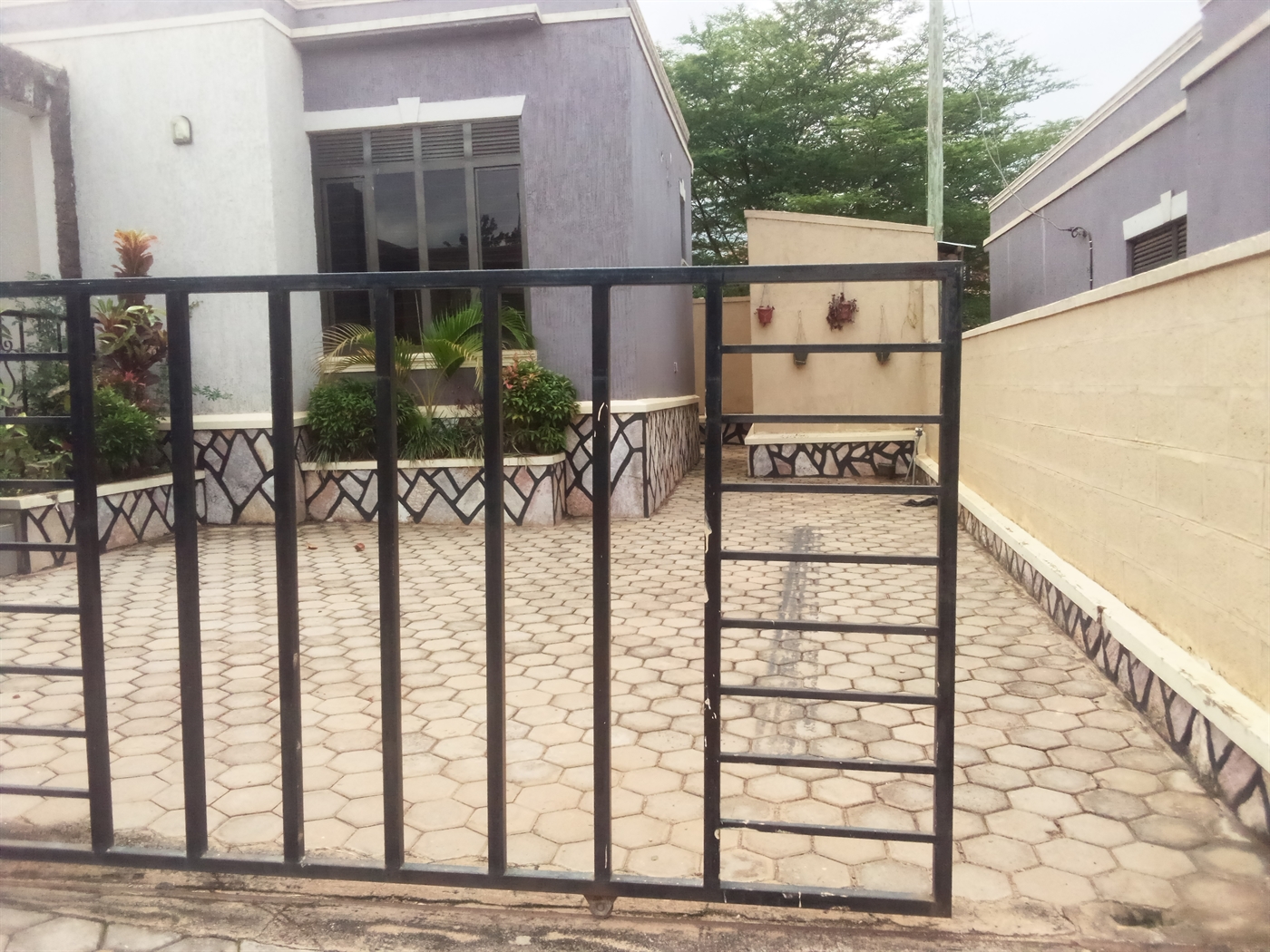 Bungalow for rent in Mbalwa Wakiso