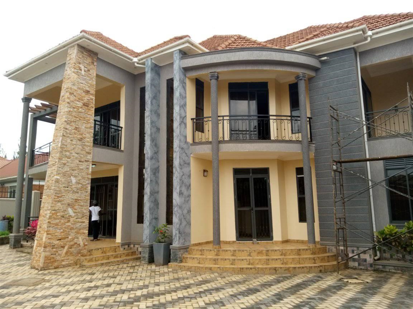 Storeyed house for sale in Naalya Wakiso