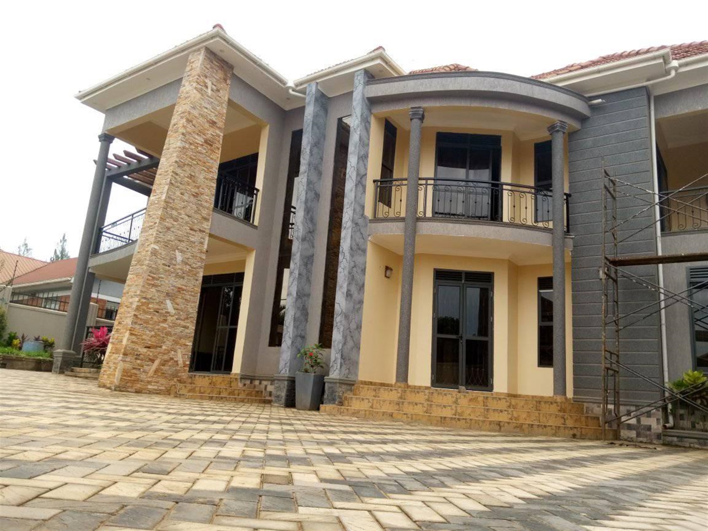 Storeyed house for sale in Naalya Wakiso