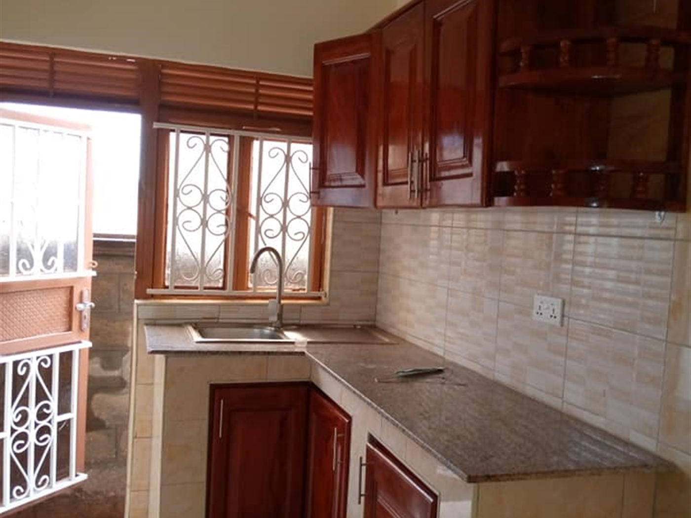 Semi Detached for rent in Kito Wakiso