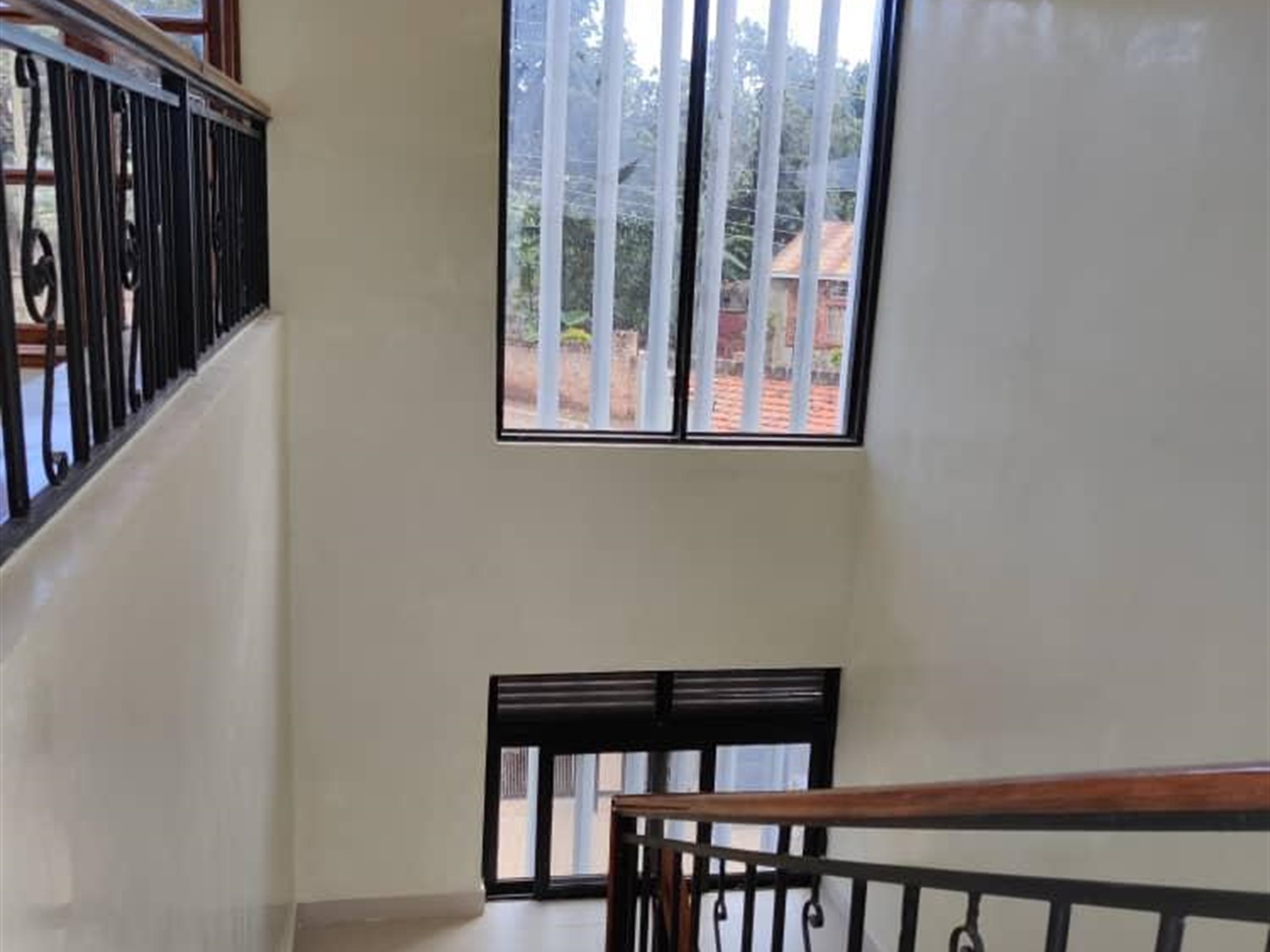 Storeyed house for sale in Munyonyo Kampala