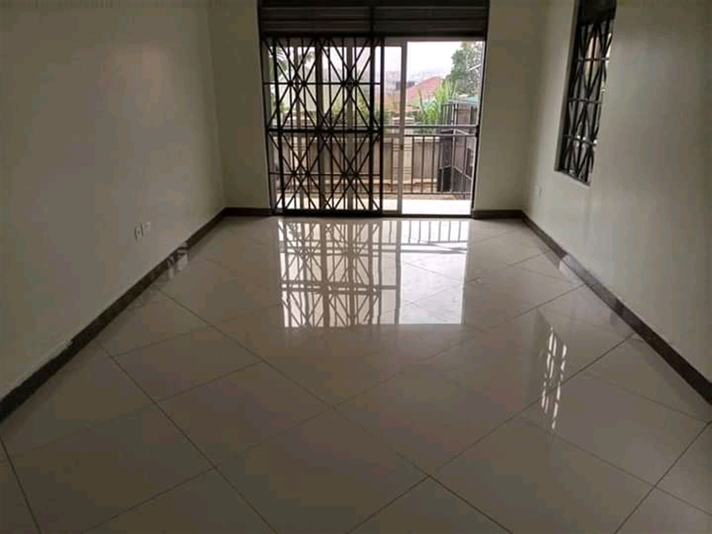 Bungalow for rent in Kira Wakiso