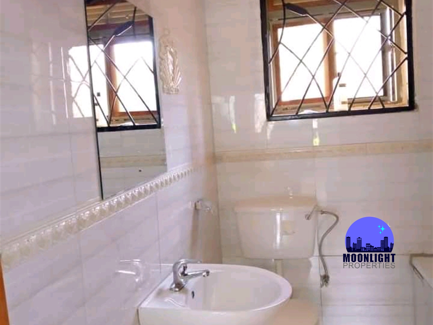 Apartment for rent in Kiwaatule Kampala