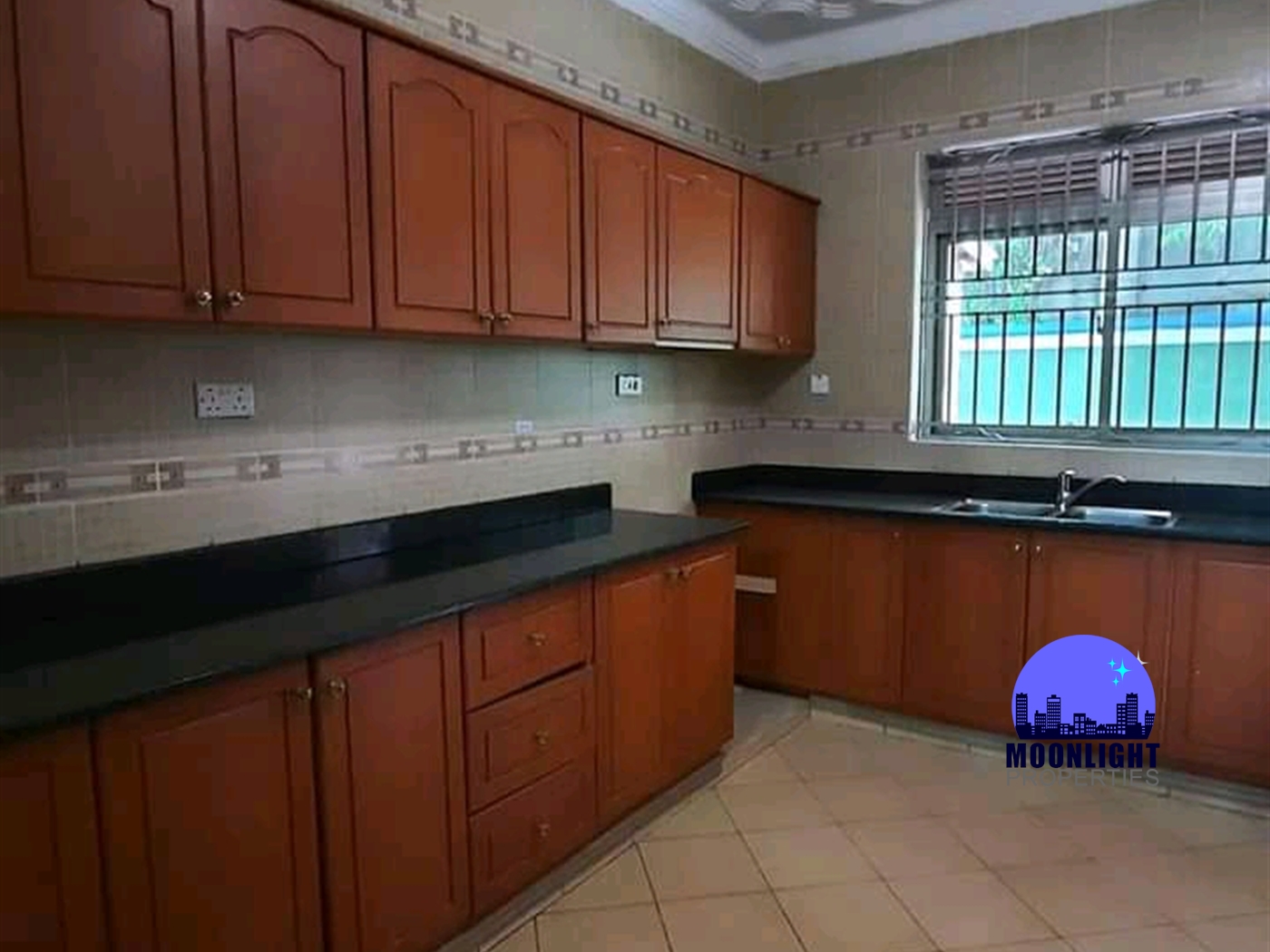Villa for rent in Munyonyo Wakiso