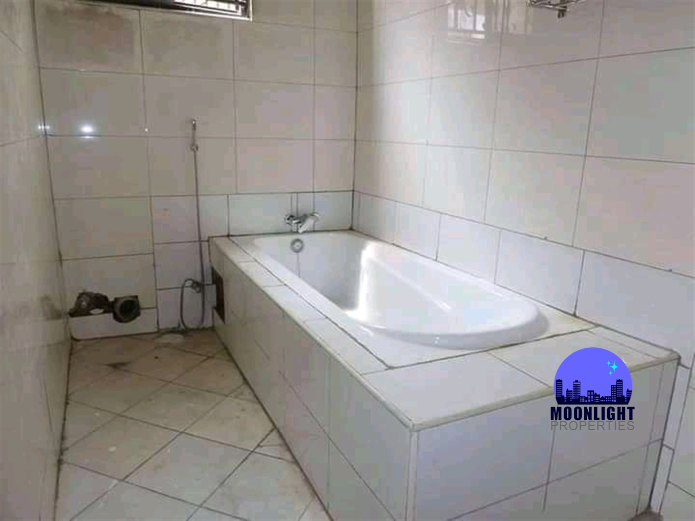 Apartment for rent in Kiwaatule Kampala