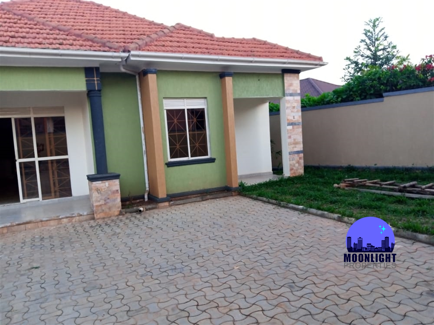 Bungalow for sale in Kira Wakiso