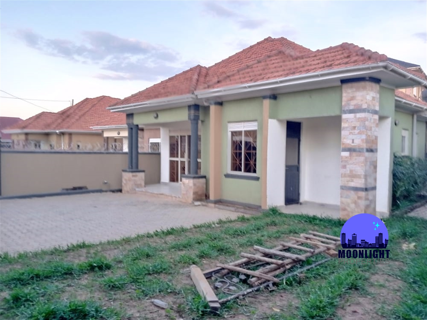 Bungalow for sale in Kira Wakiso