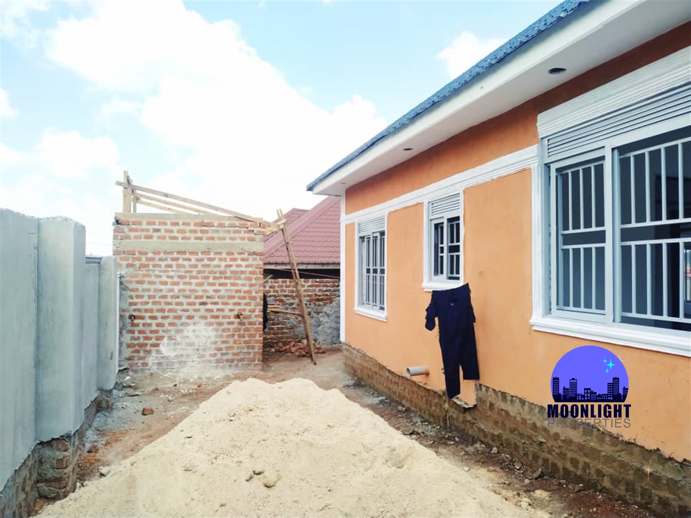 Bungalow for sale in Sonde Mukono