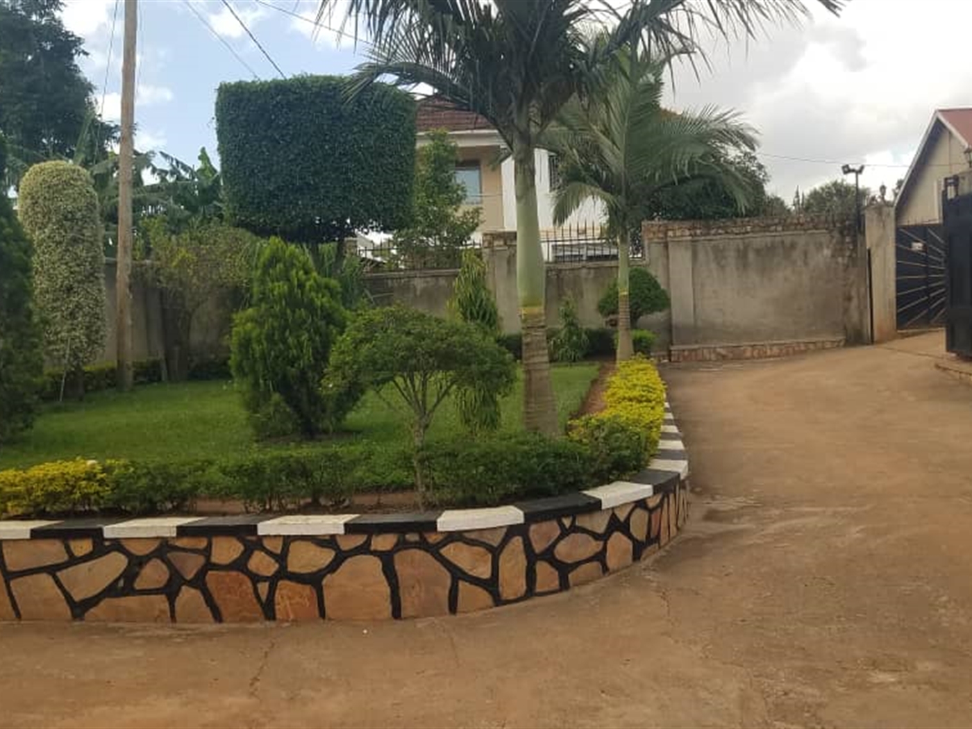 Bungalow for sale in Namugongo Wakiso