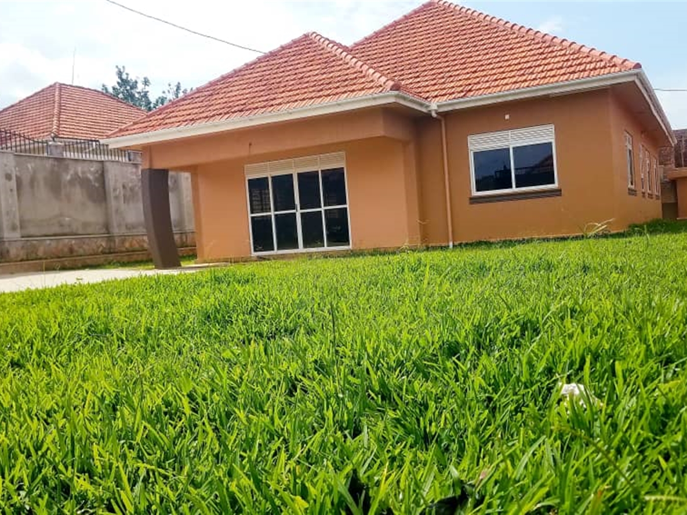 Bungalow for sale in Kira Wakiso