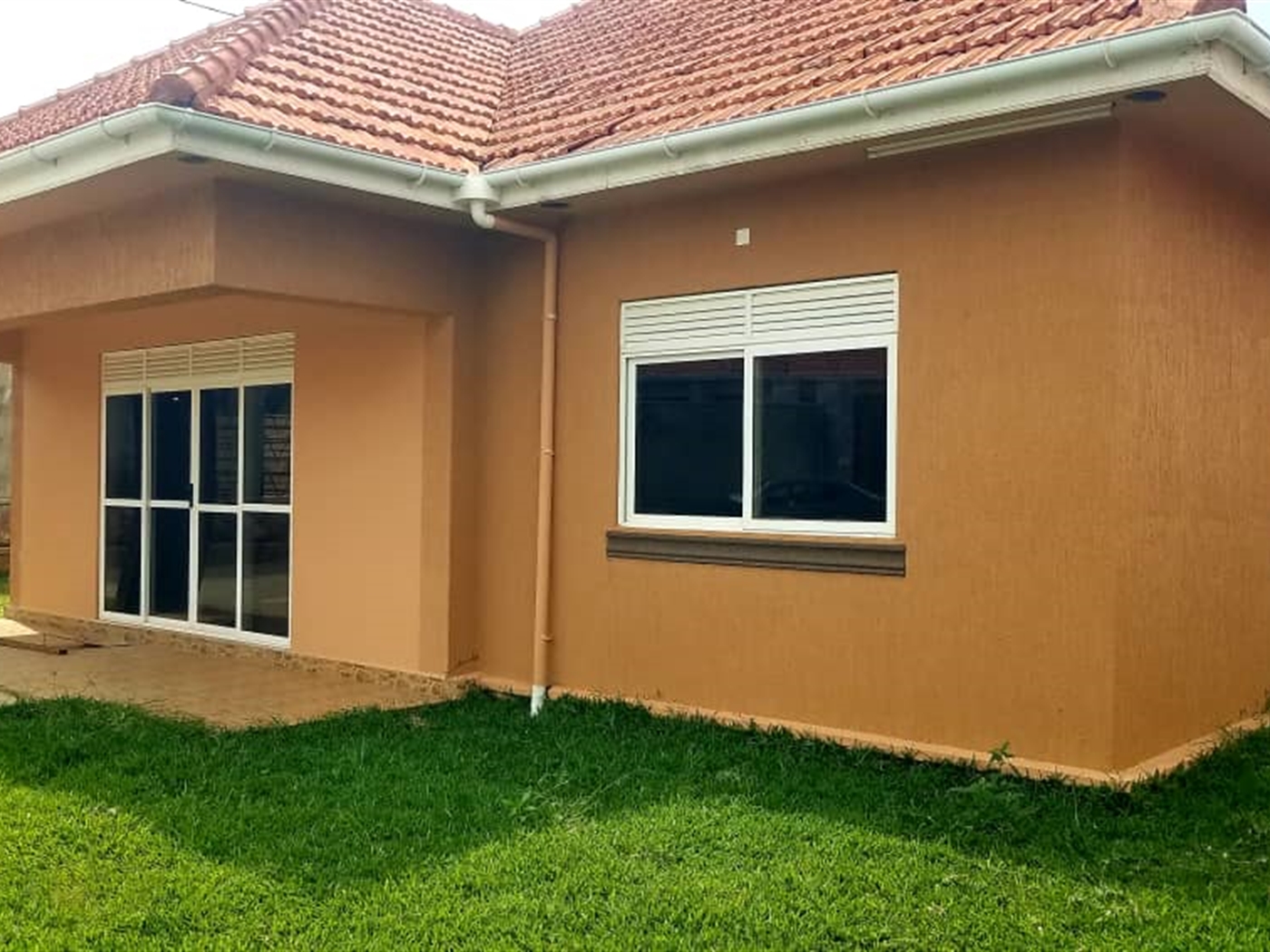 Bungalow for sale in Kira Wakiso