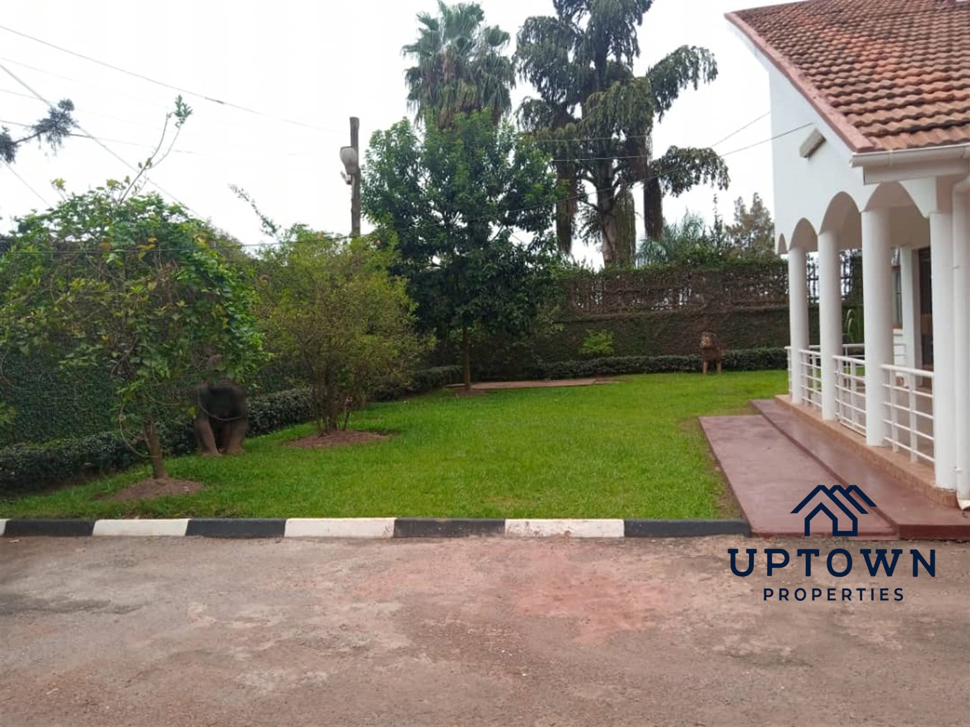 Storeyed house for rent in Naguru Kampala