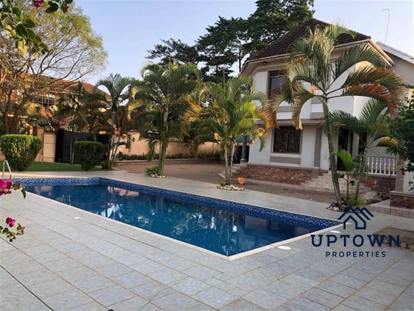 Mansion for sale in Bbunga Kampala