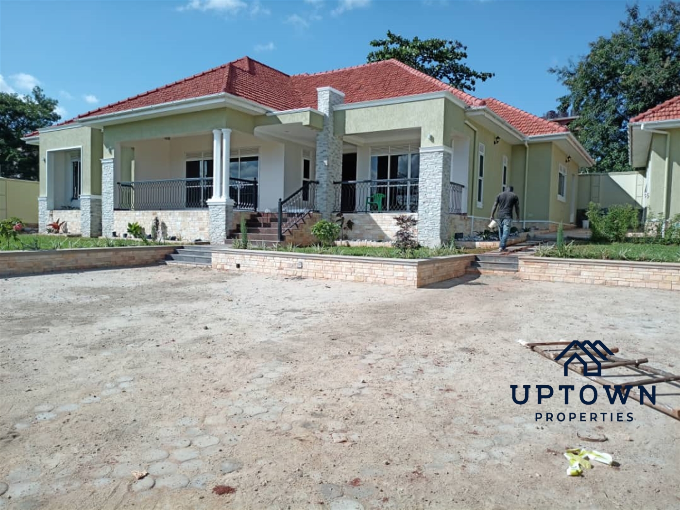 Bungalow for sale in Kitende Wakiso