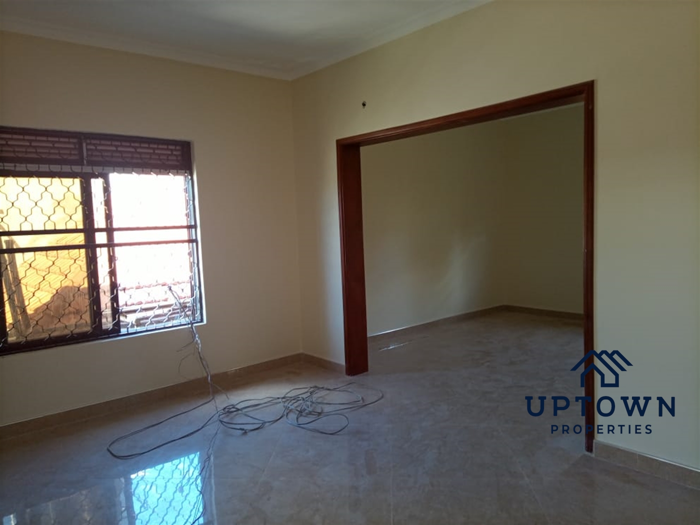 Mansion for sale in Kajjansi Wakiso