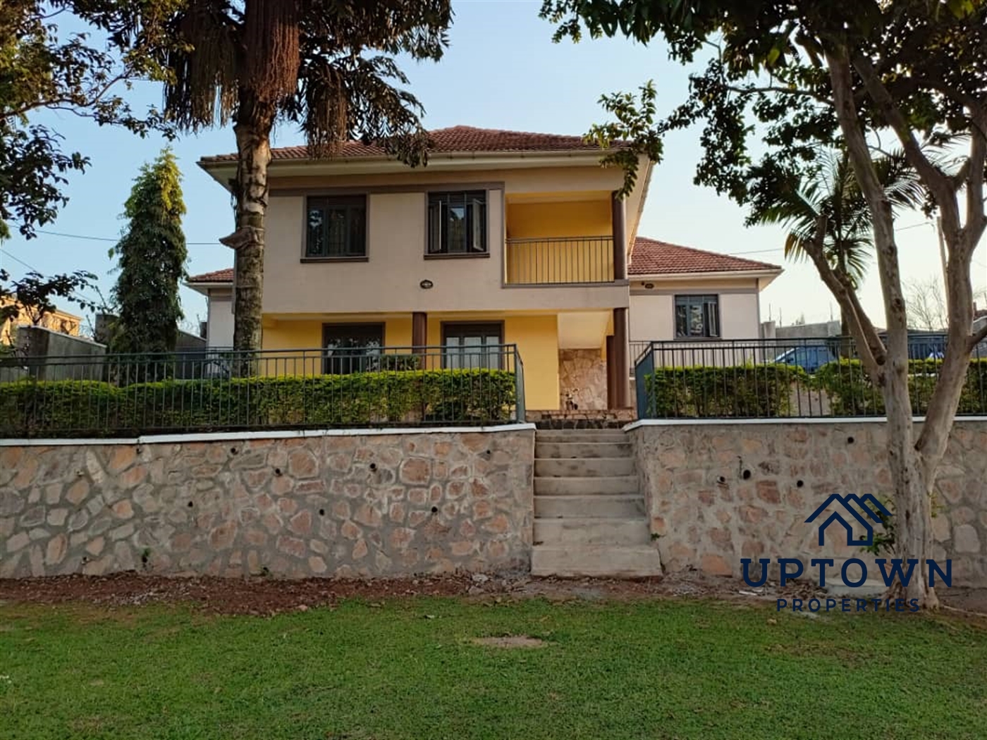 Mansion for sale in Naalya Kampala