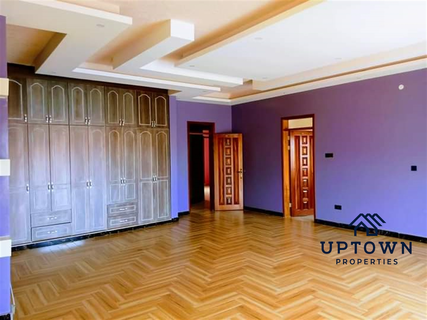 Mansion for sale in Kiwaatule Kampala