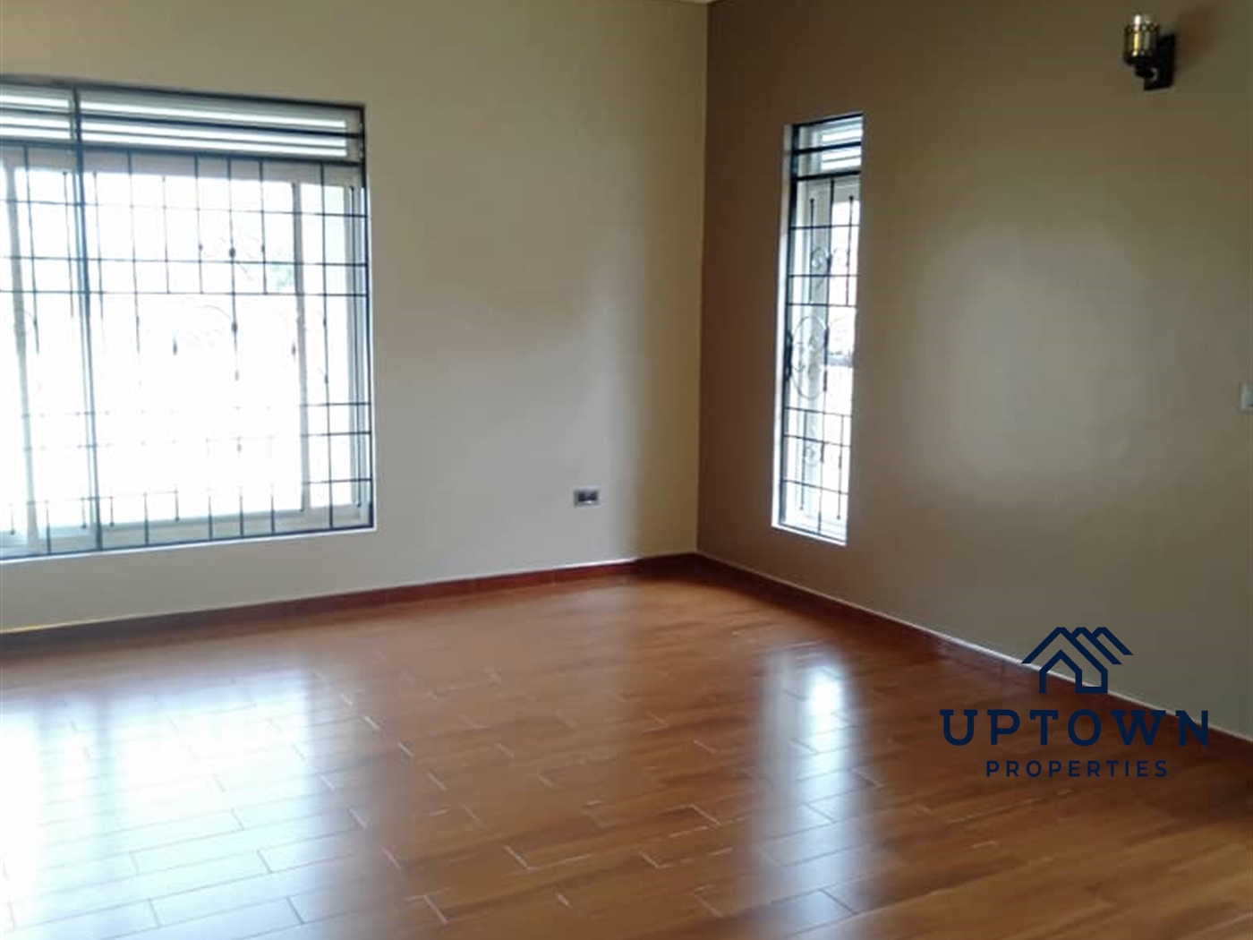 Bungalow for sale in Kitende Wakiso