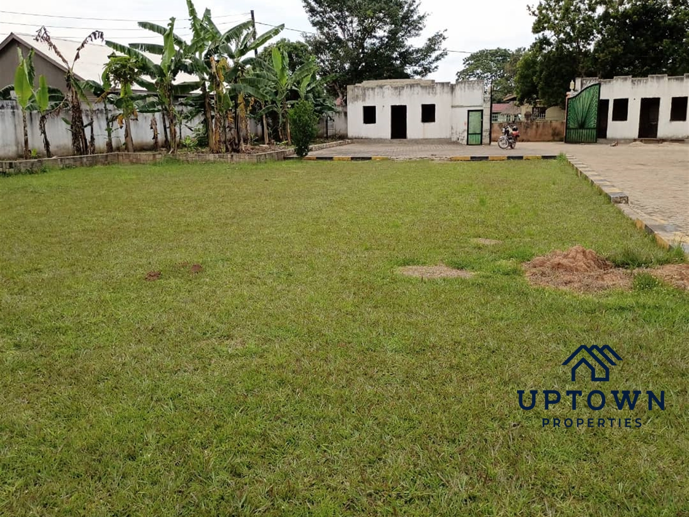 Mansion for sale in Kigo Kampala