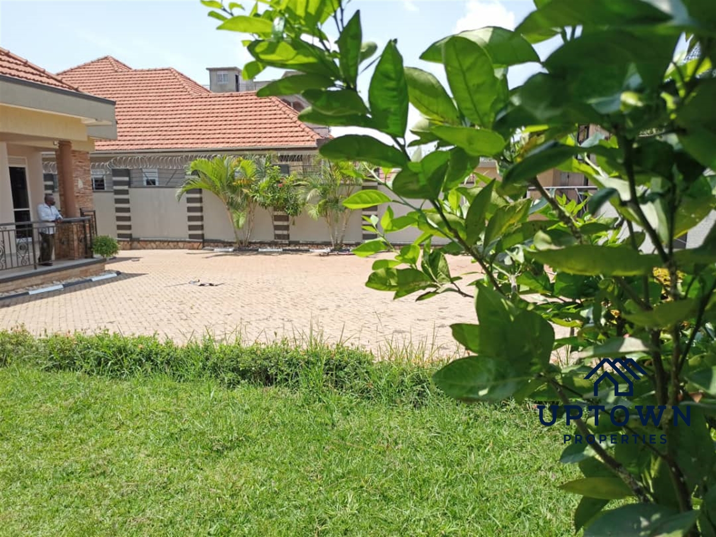 Bungalow for sale in Kitende Wakiso