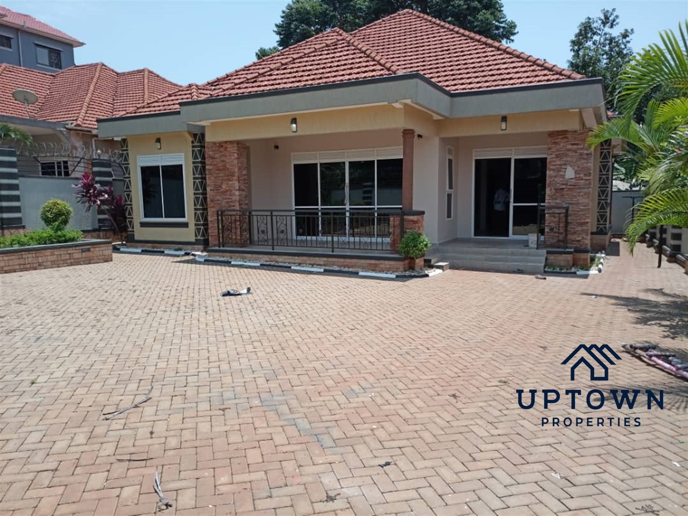 Bungalow for sale in Kitende Wakiso