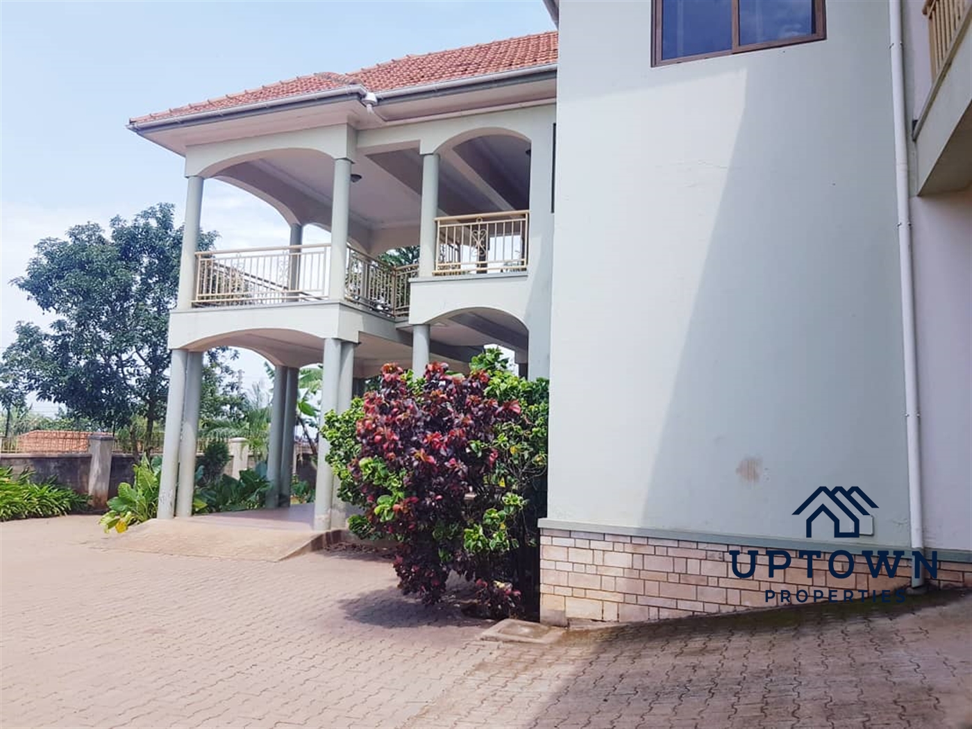 Mansion for sale in Muyenga Kampala