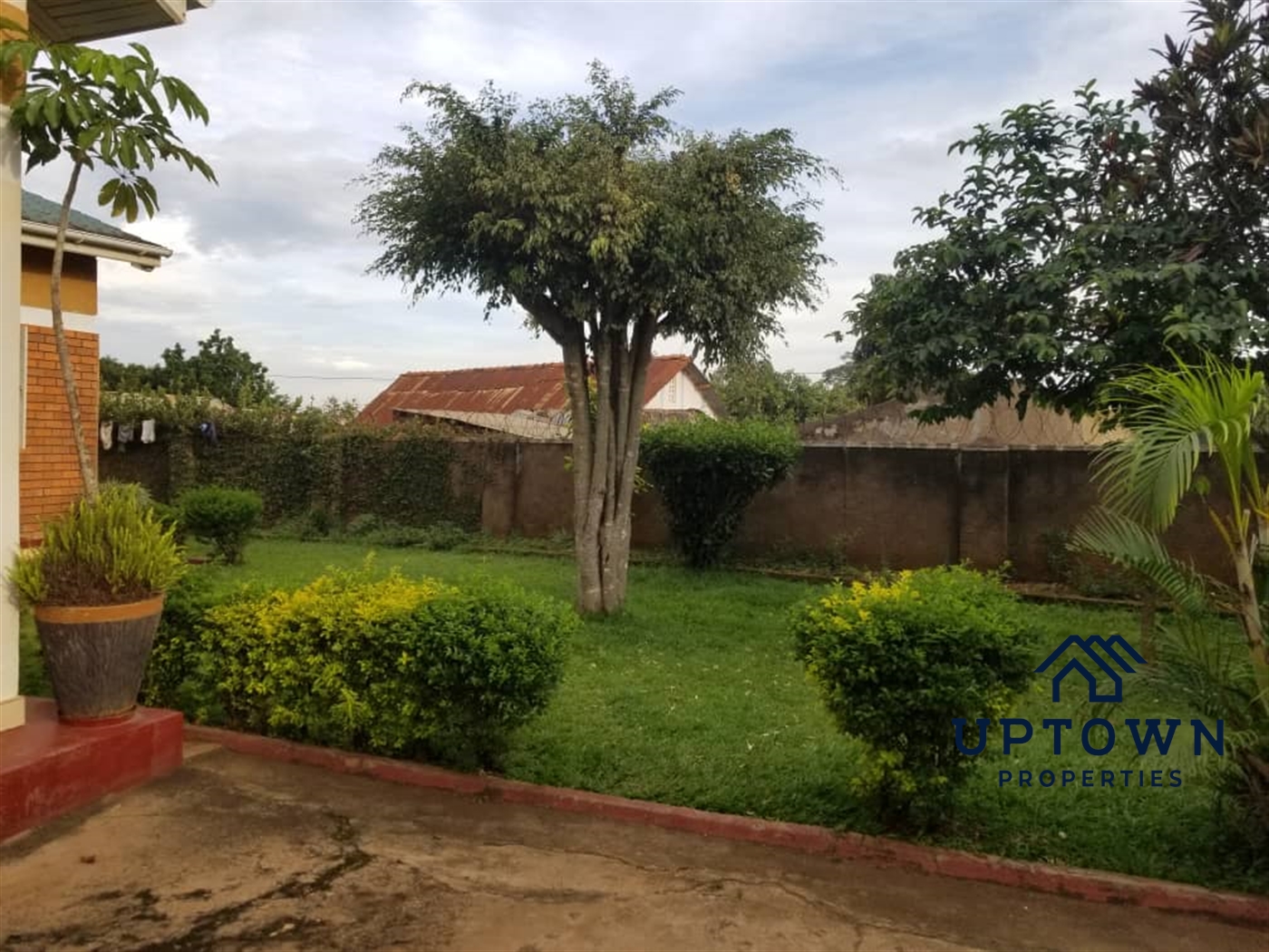 Bungalow for sale in Namugongo Kampala