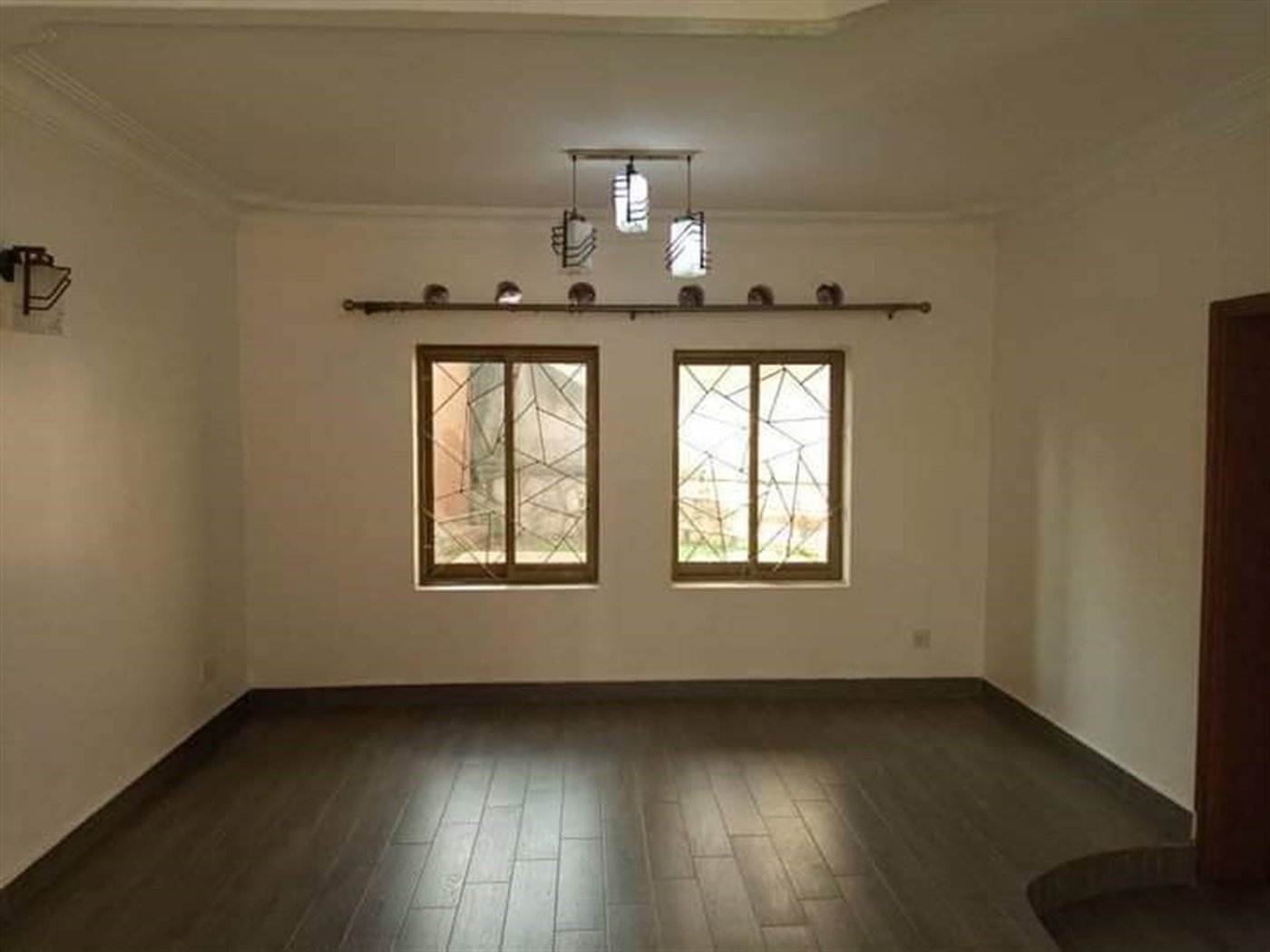 Duplex for rent in Makindye Kampala