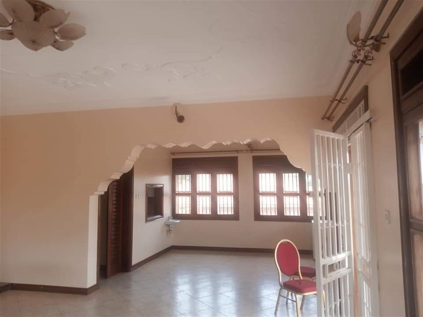 Storeyed house for rent in Muyenga Kampala