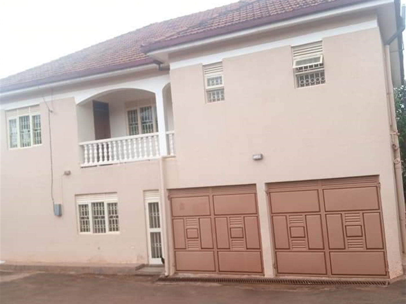 Storeyed house for rent in Nsambya Kampala