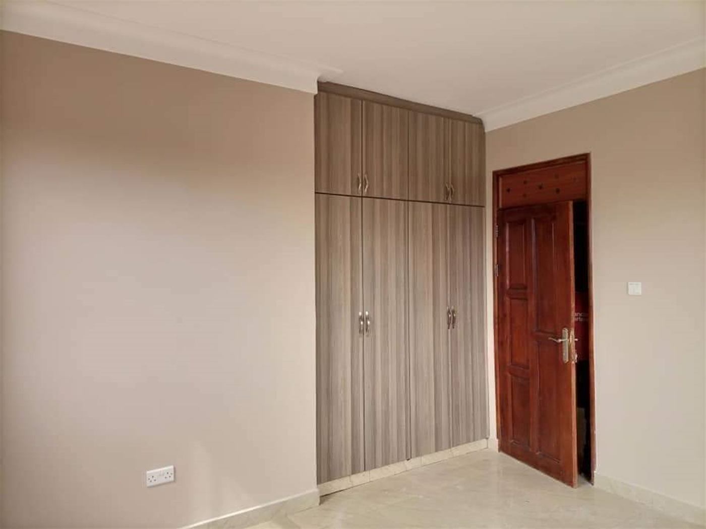 Apartment for rent in Kisaasi Kampala