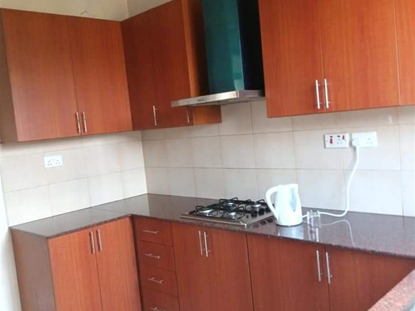 Town House for rent in Bugoloobi Kampala