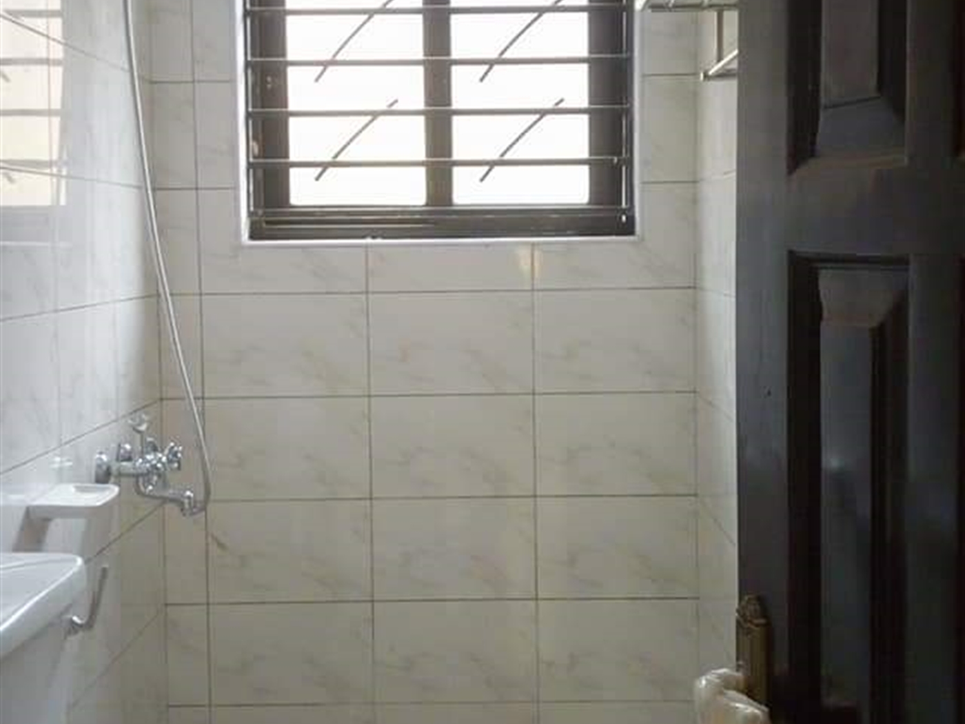 Semi Detached for rent in Bbunga Kampala