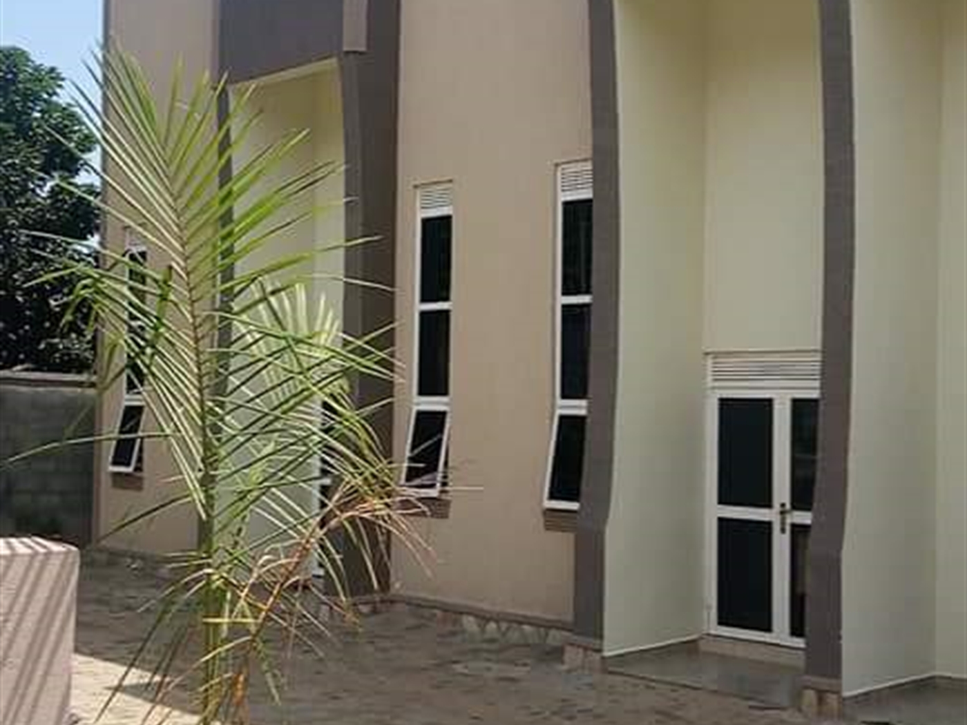 Duplex for rent in Bbunga Kampala